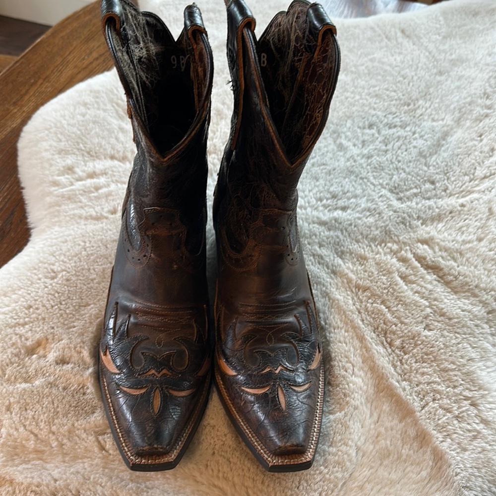 Ariat boots for women
